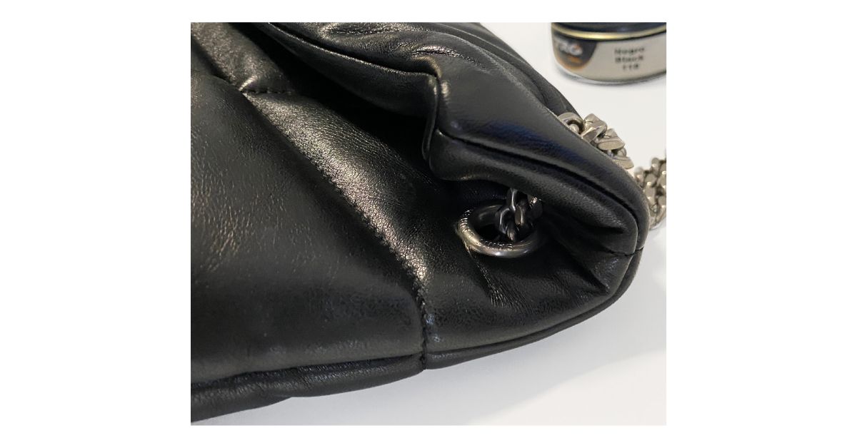 Záchrana odřené kabelky Yves Saint Laurent  Černý krém na kabelky Black 118 oprava 